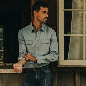 Taylor Stitch The Ledge Shirt in Light Denim Size 36